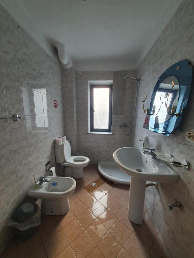 New# Bright Apartment-Tirana City Center Luaran gambar